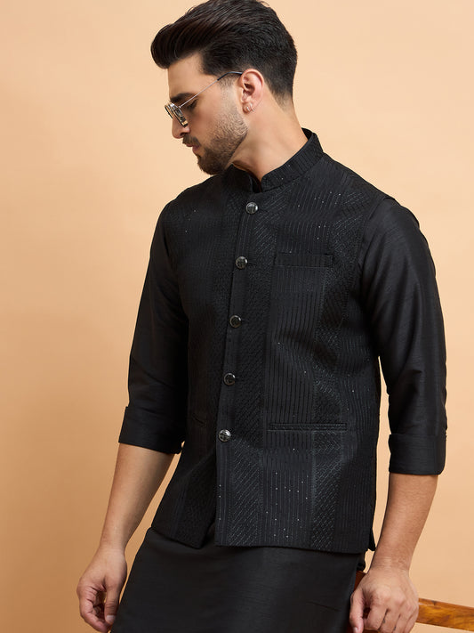 Black Lucknowi Koti Kurta Set