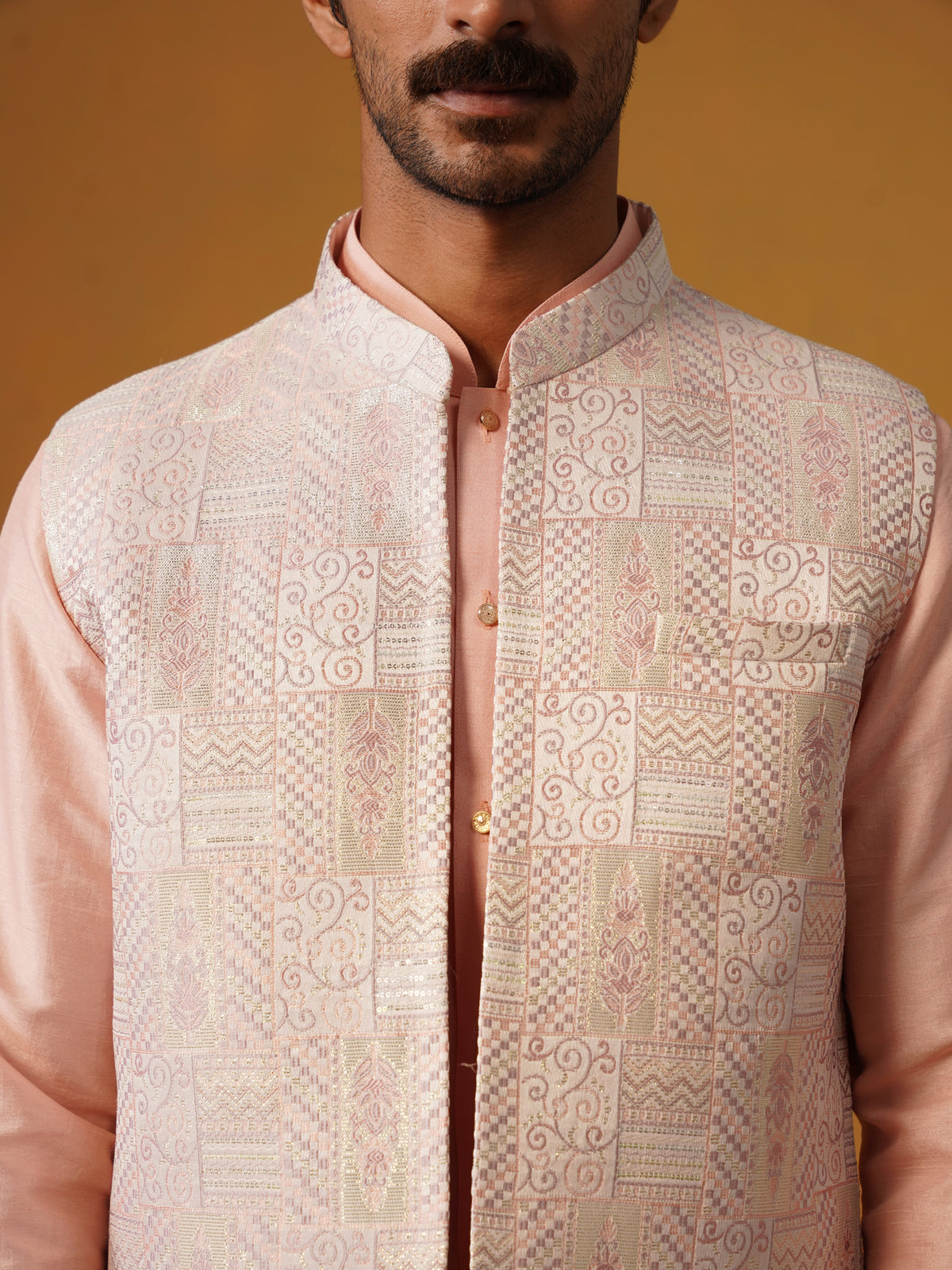 Pink Jaquard Koti Set