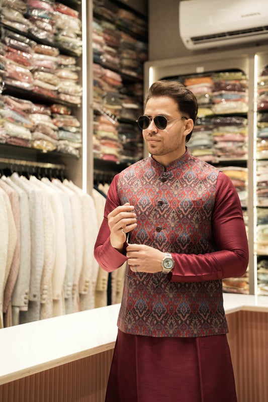 Maroon Jaquard Koti Set