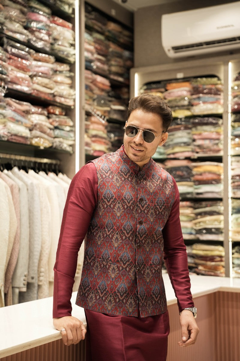 Maroon Jaquard Koti Set