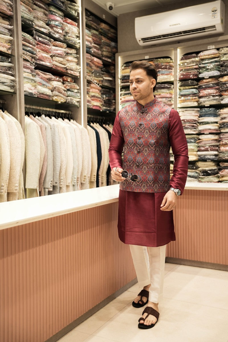 Maroon Jaquard Koti Set