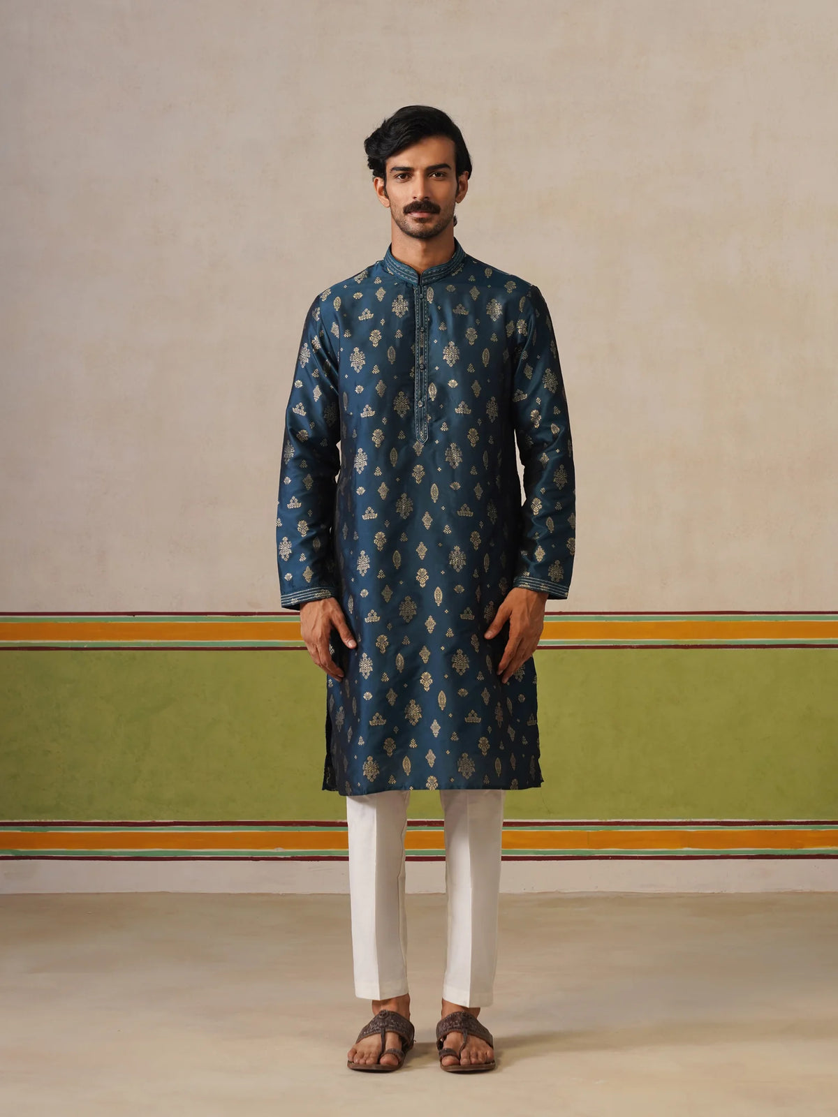 Rama Green Silk Butti Kurta with Pant